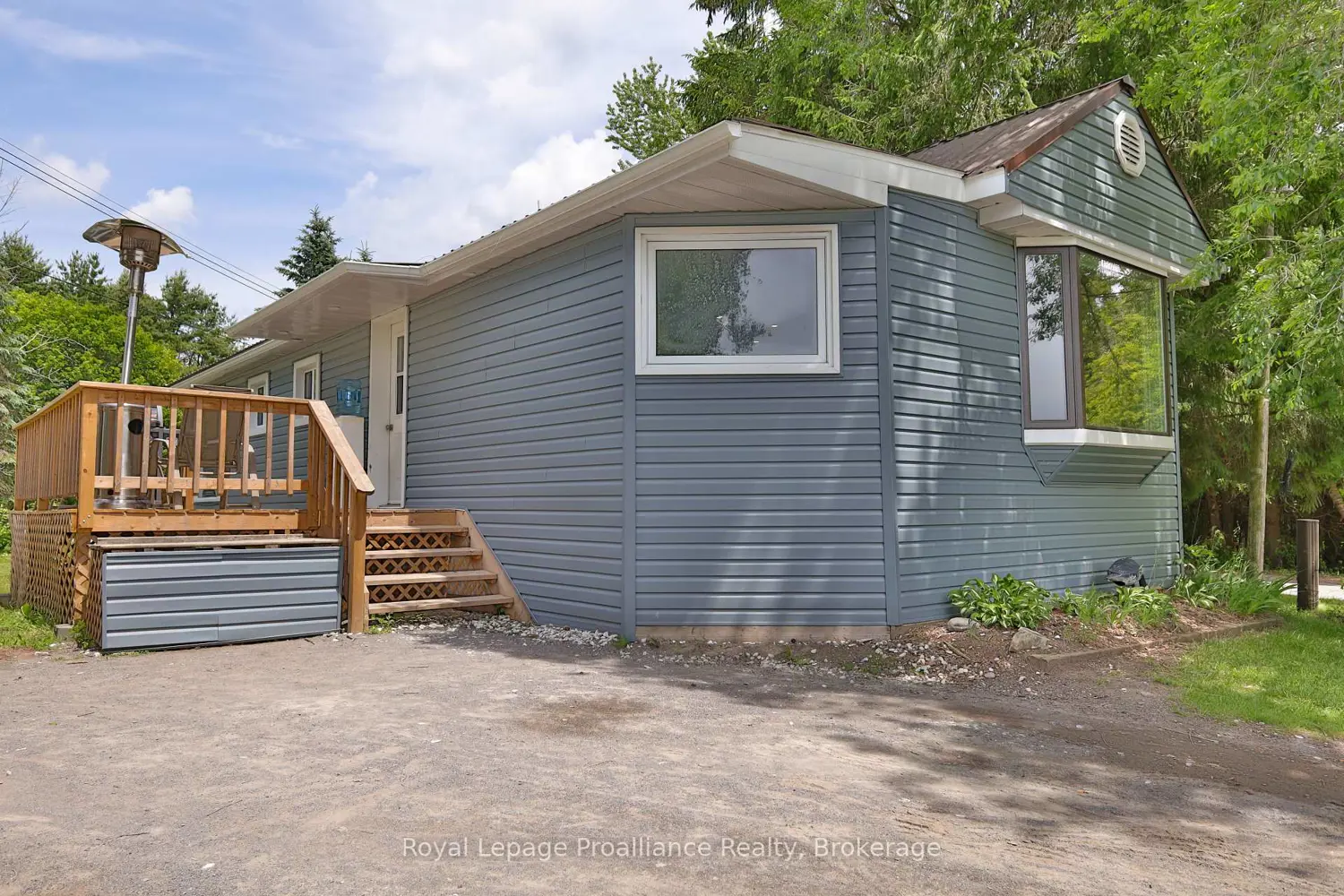 85 Ontario Street 13 photo 3
