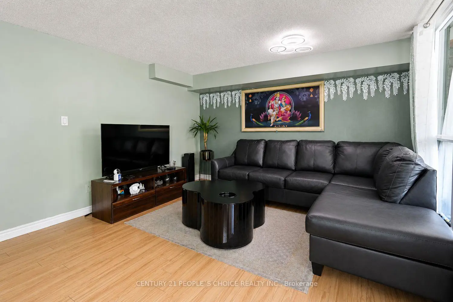 1580 Mississauga Valley Boulevard 207 photo 3