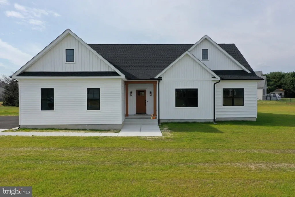 118 Lucky C Dr, Harrington, DE 19952 photo 2