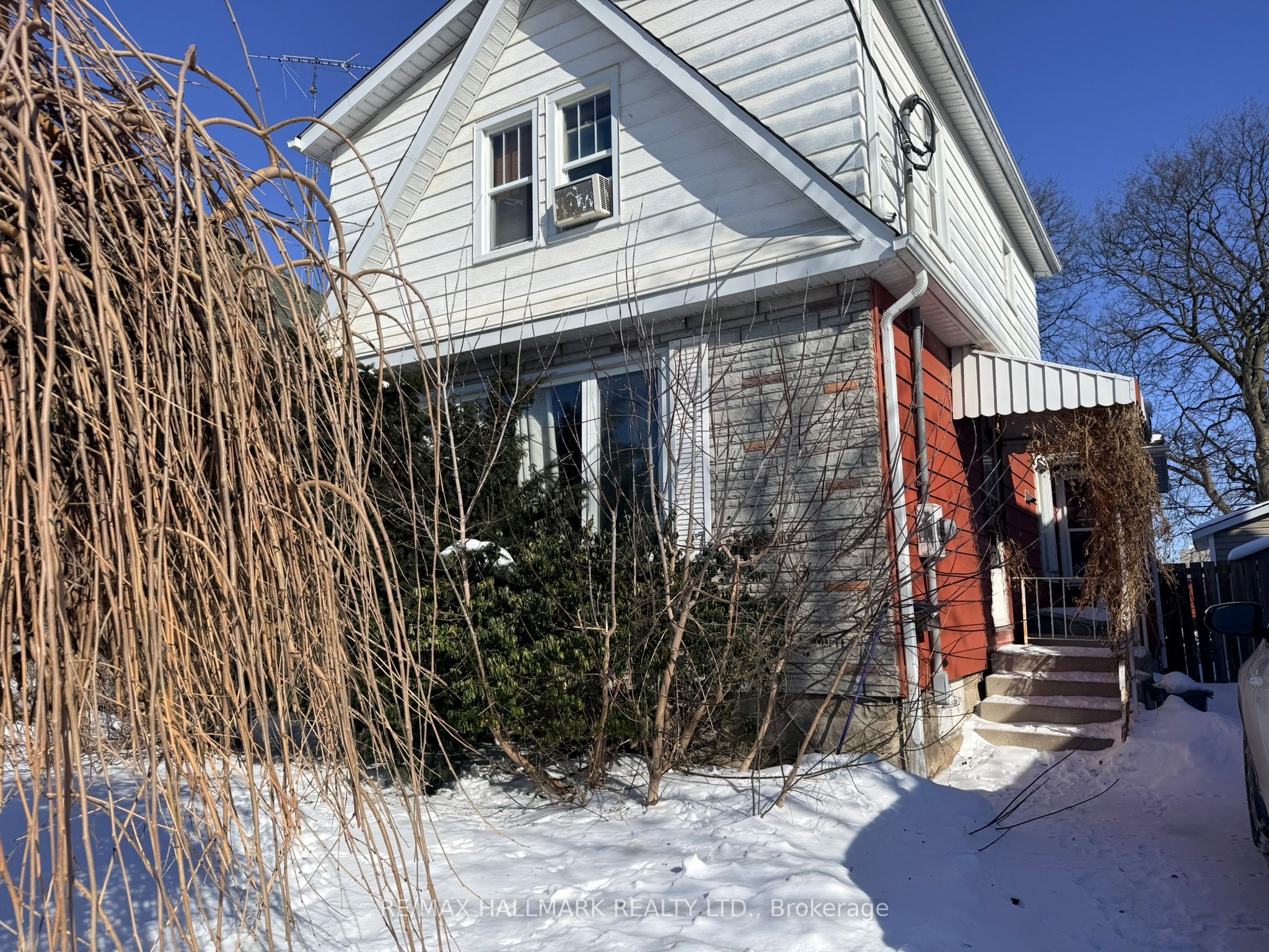 87 Gladstone Avenue, Oshawa, ON, L1J 4E4