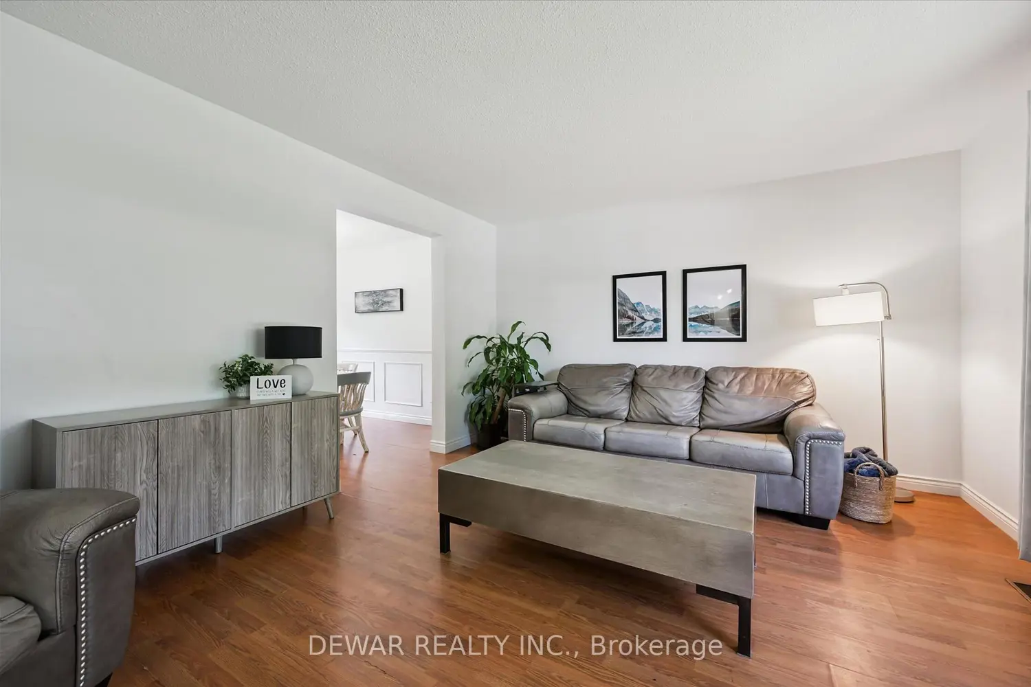 19 Adams Avenue photo 5