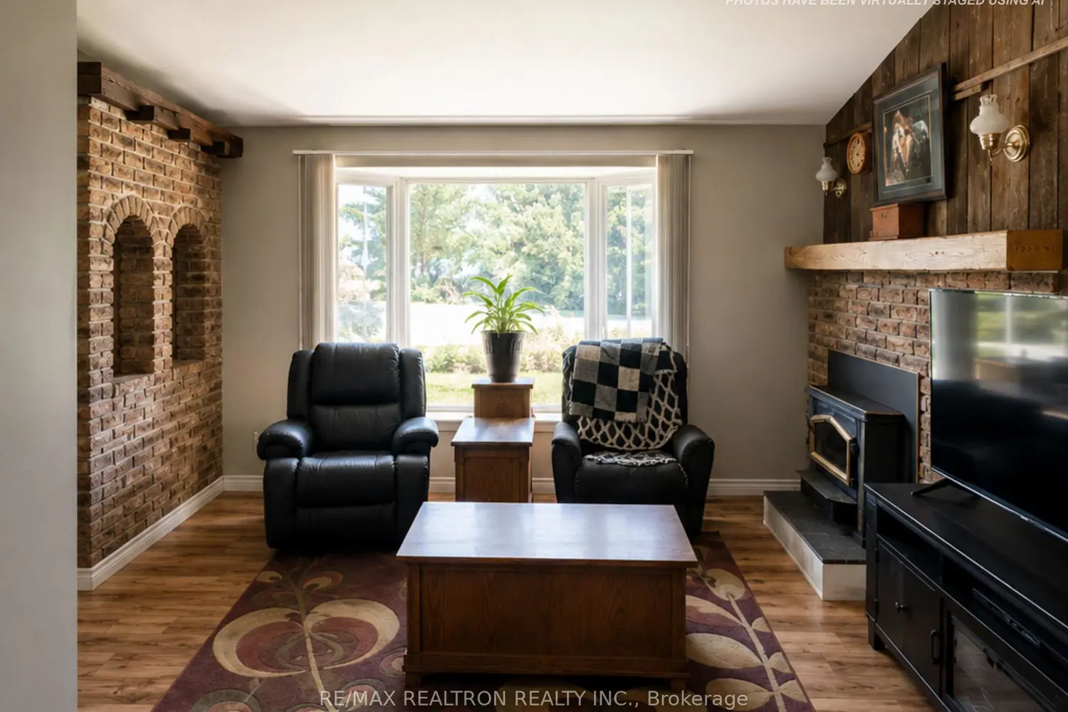 15 Bess Drive photo 4