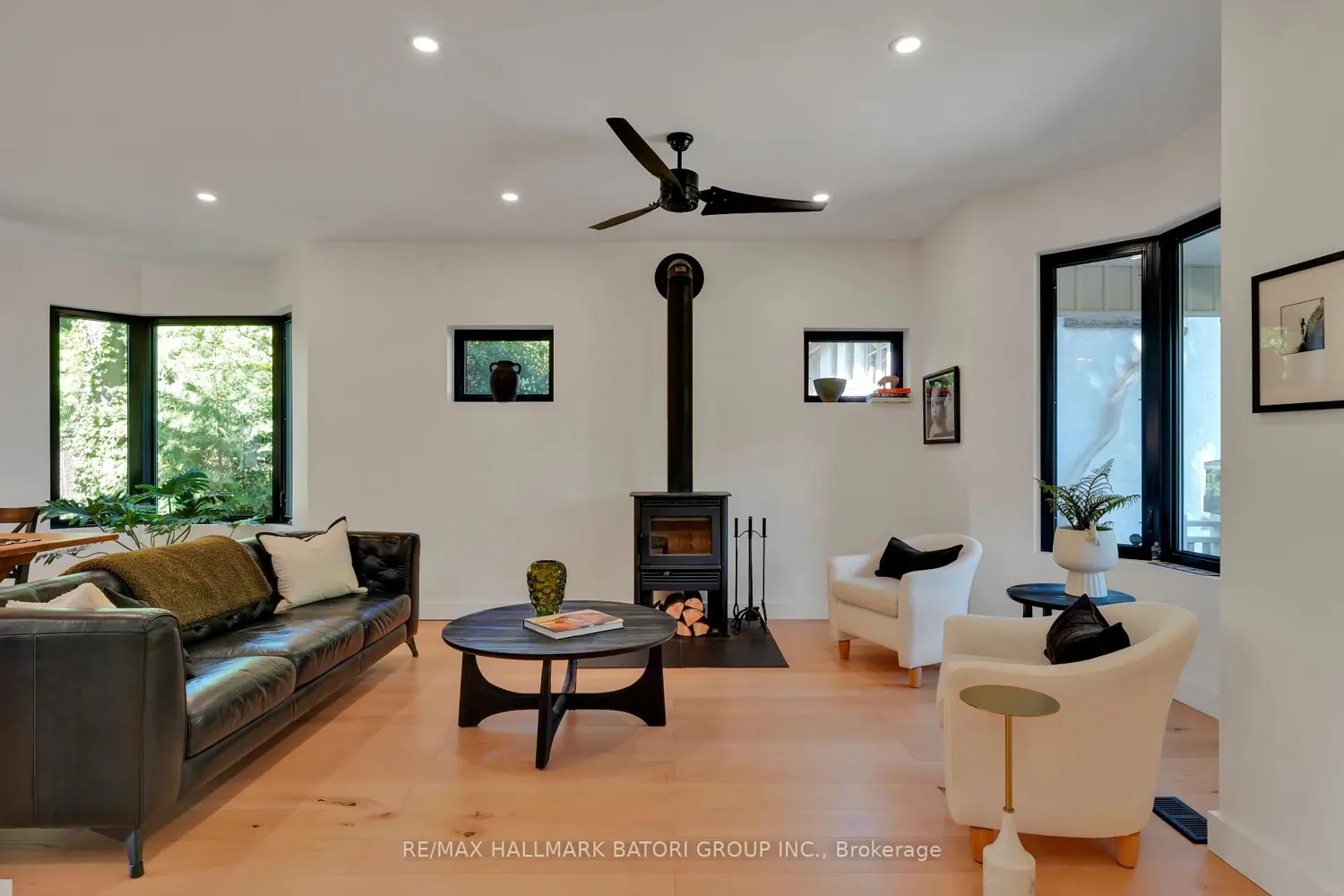 255 Blythwood Road photo 2
