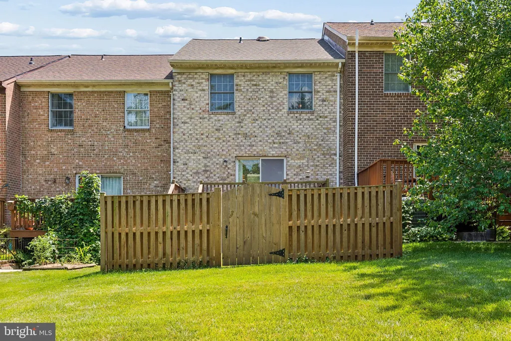 34 Cherrywood Court, Cockeysville, MD 21030