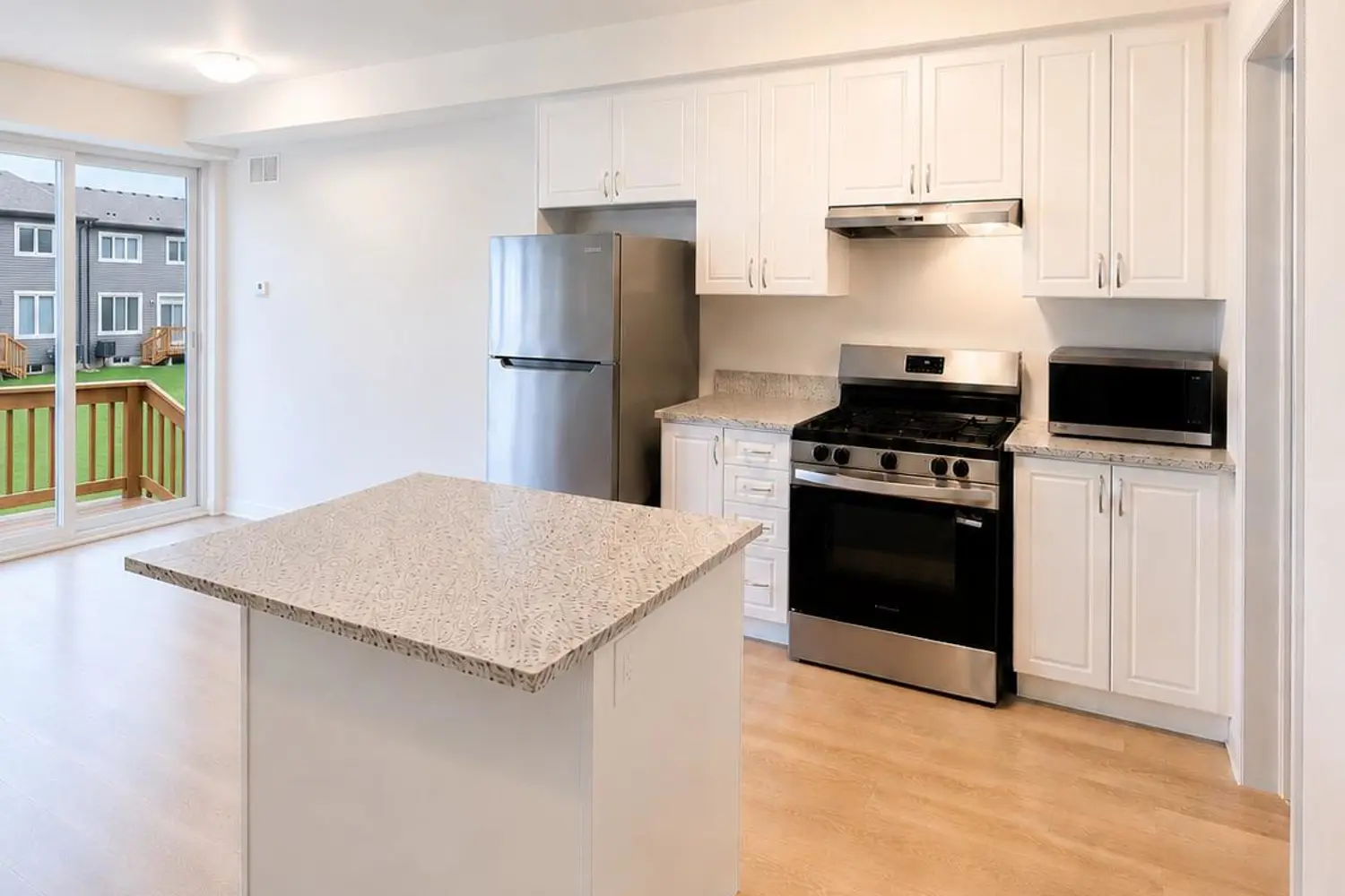 111 Sanders Road photo 3