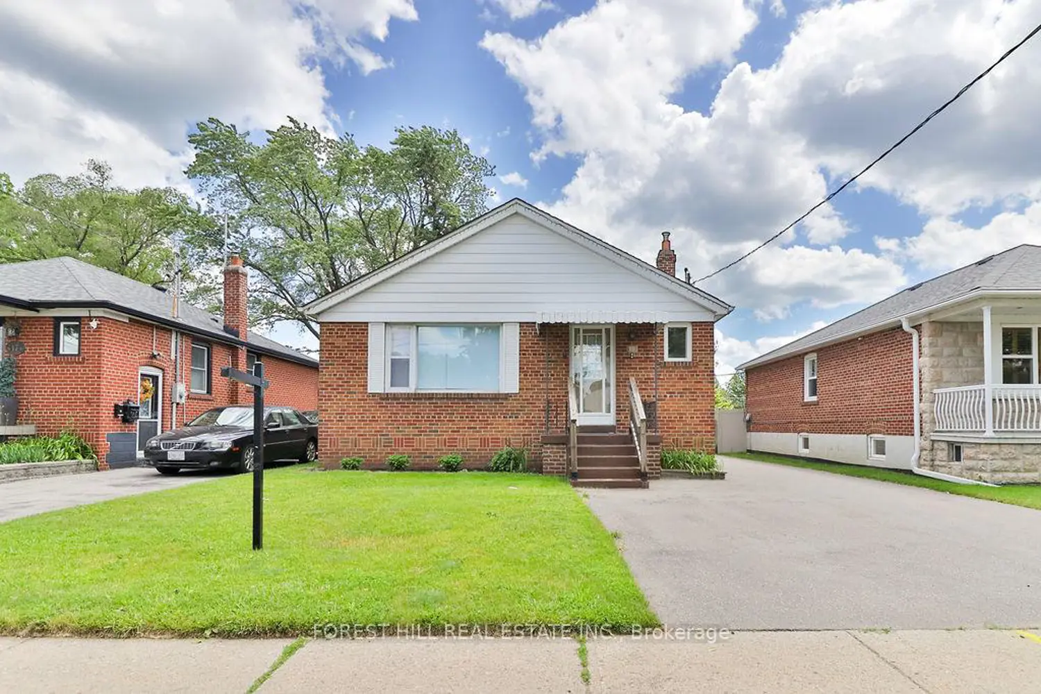 19 Silvercrest Avenue photo 2
