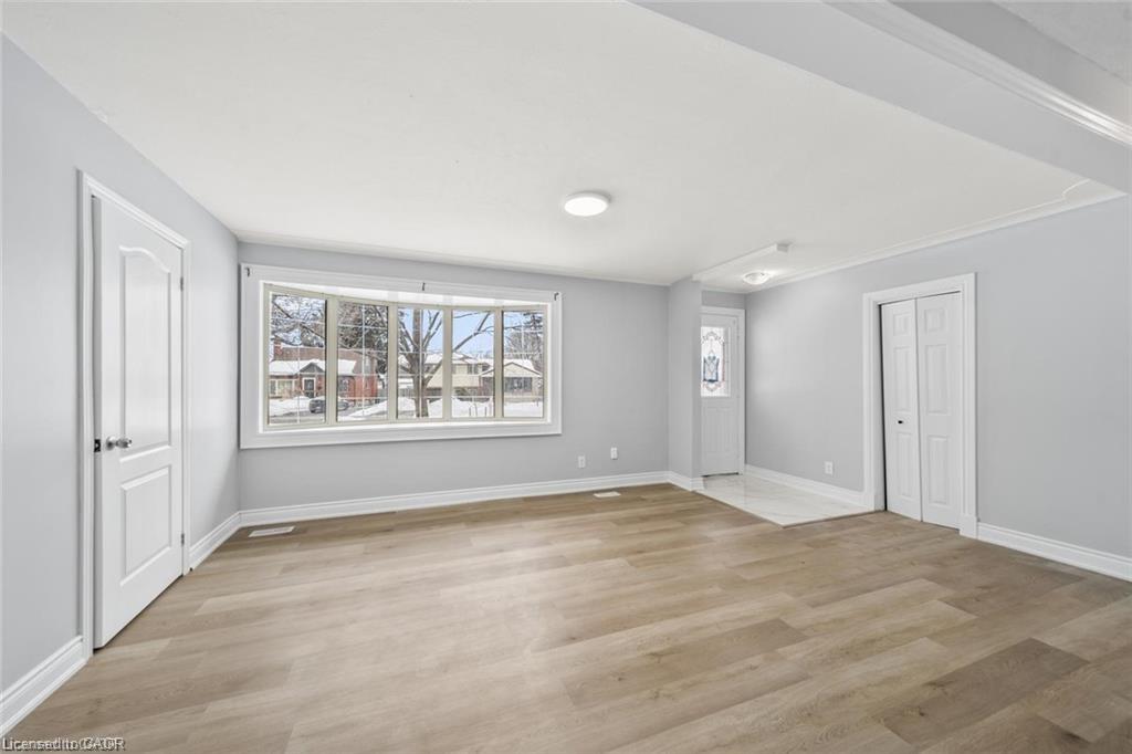 40 Donald Street, Kitchener, ON, N2B 3G5 photo 5