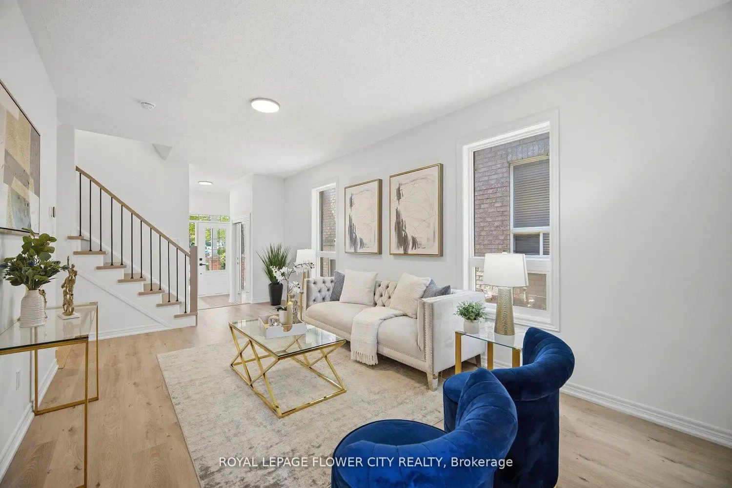 24 Martree Crescent photo 2