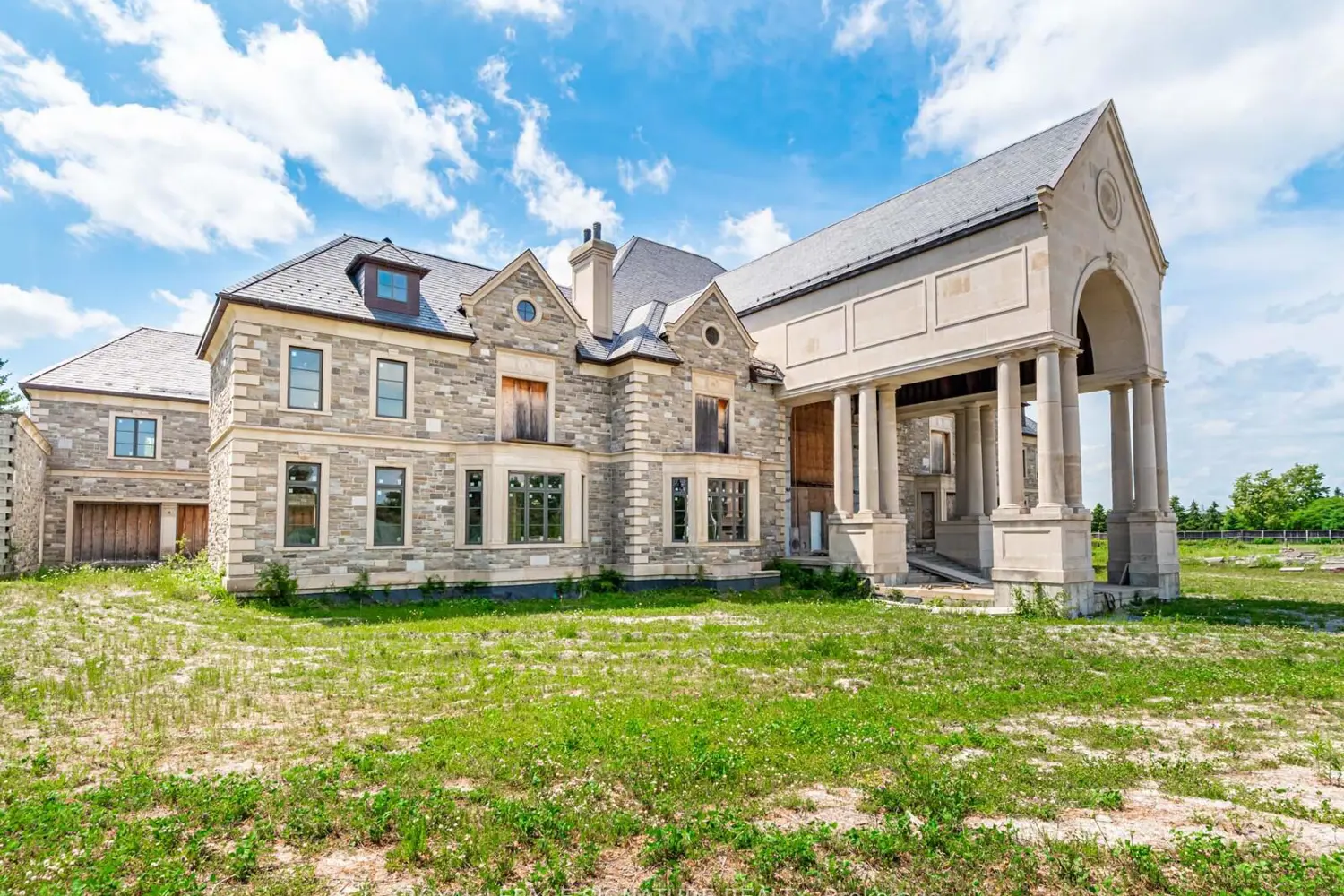 12068 Mccowan Road photo 2