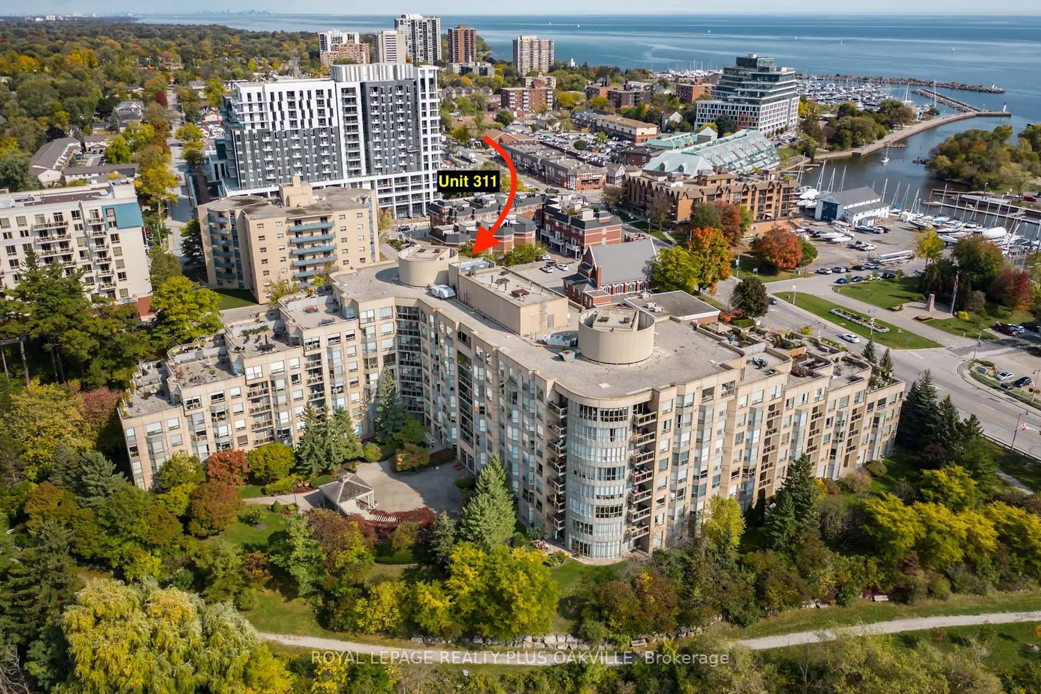 2511 Lakeshore Road 311 photo 3