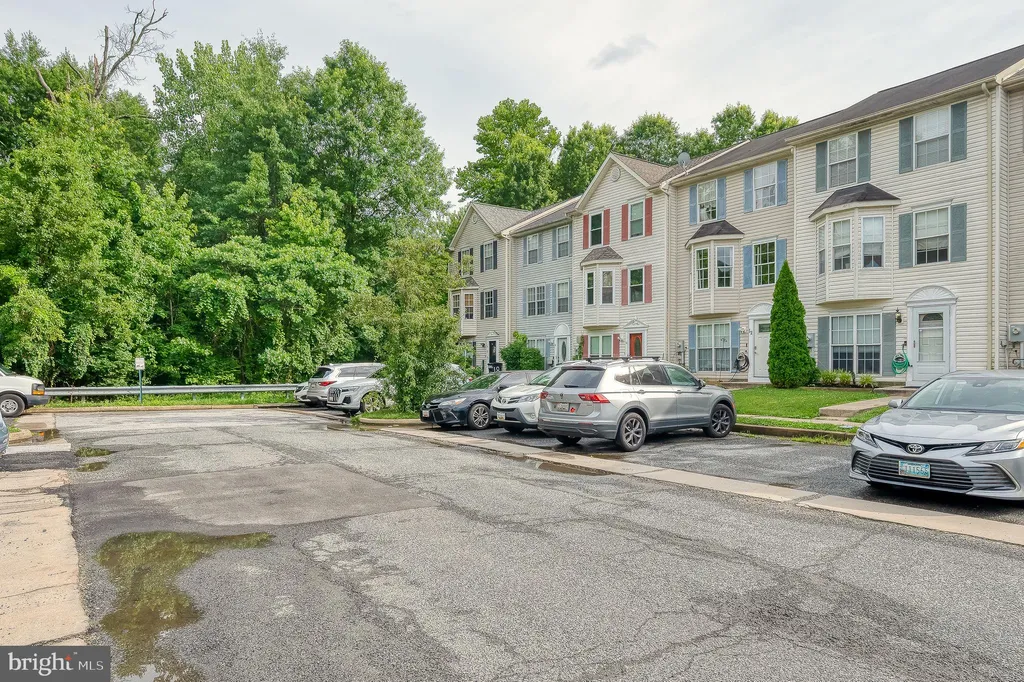 12 White Laurel Court, Baltimore, MD 21220