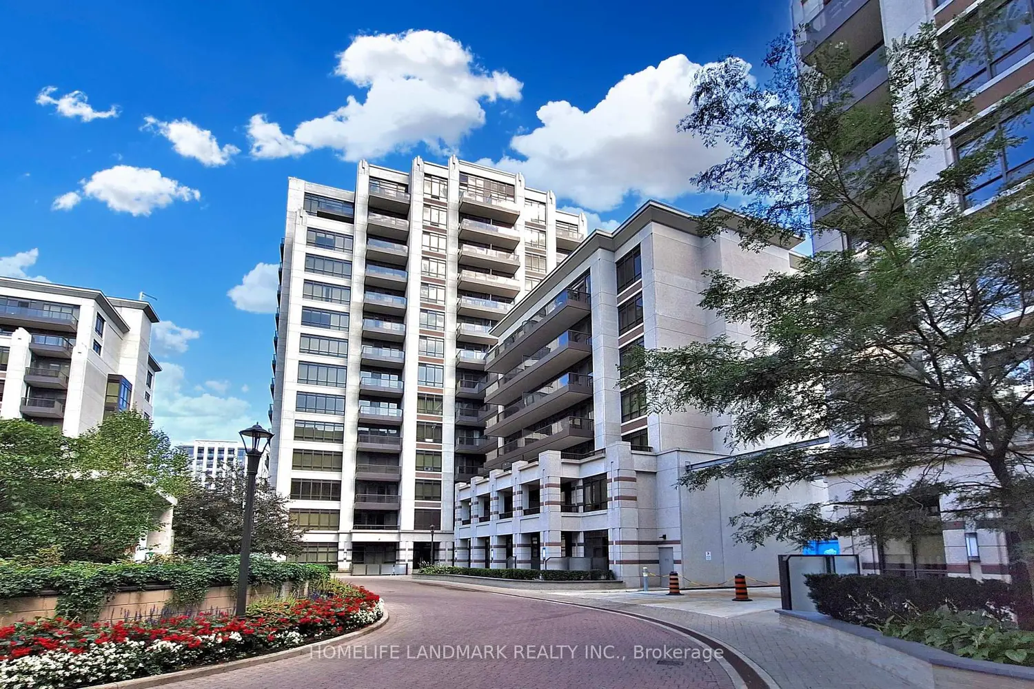 38 Cedarland Drive 1006