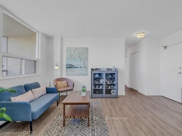 512-15 Nicklaus Drive, Hamilton, ON, L8K 5L5 photo 3