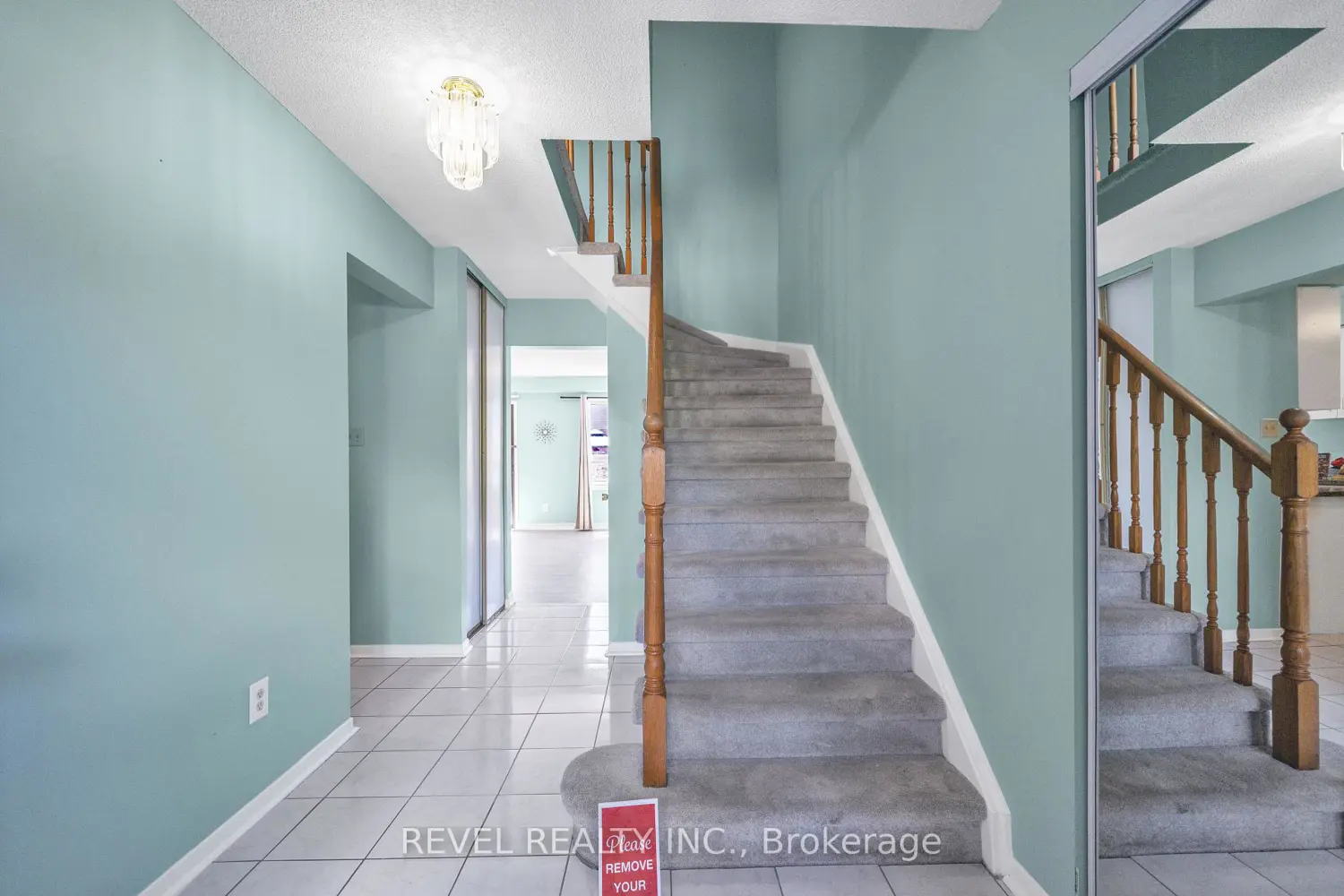 11 Carr Drive photo 4