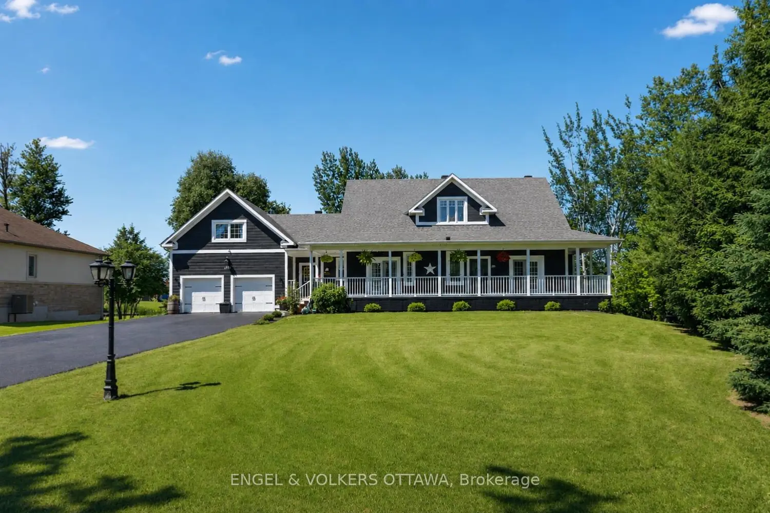 6881 Sparkling Lake Way photo 2
