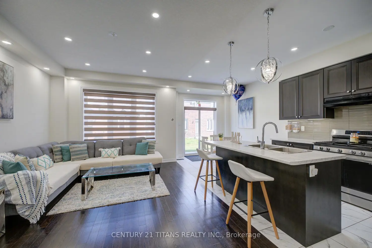 12 Mclaren Avenue photo 2
