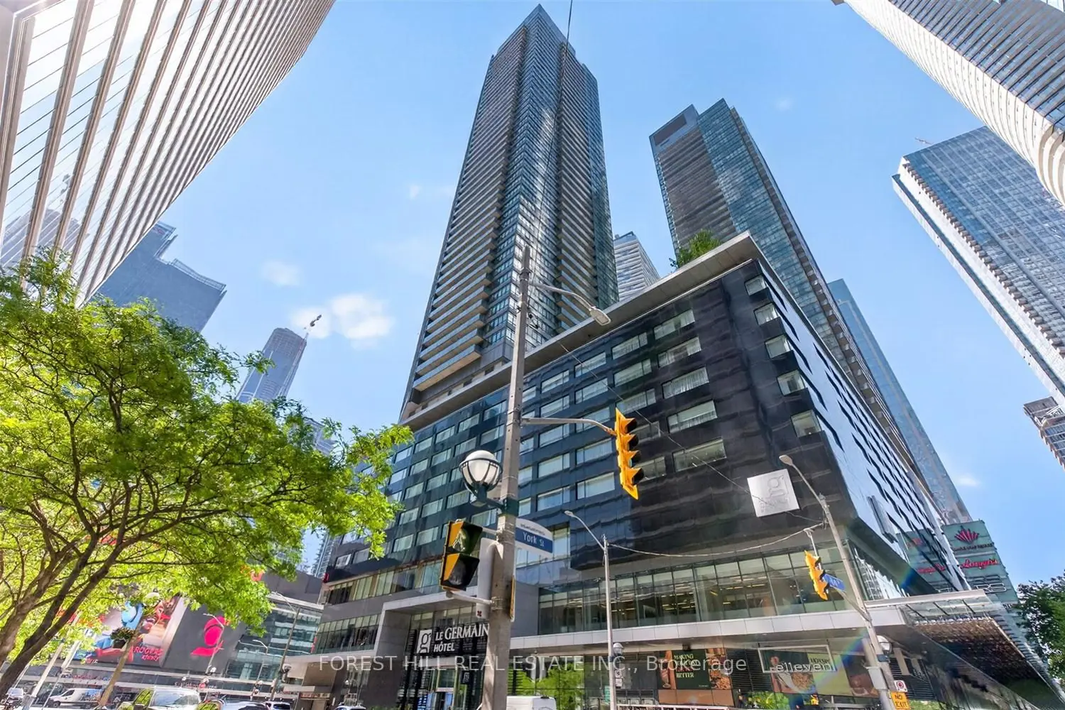 65 Bremner Boulevard 4607