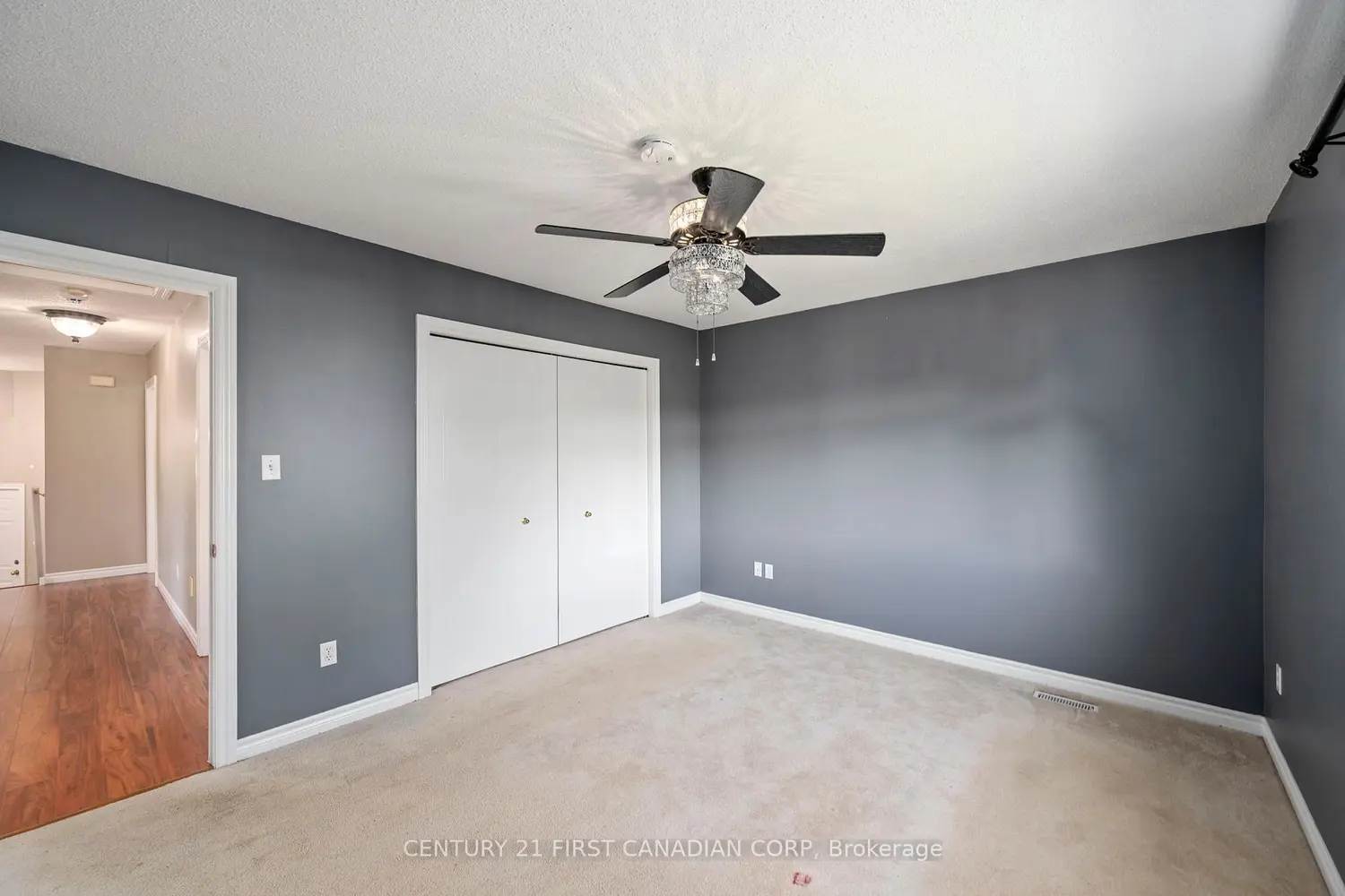 1638 Marconi Boulevard photo 3