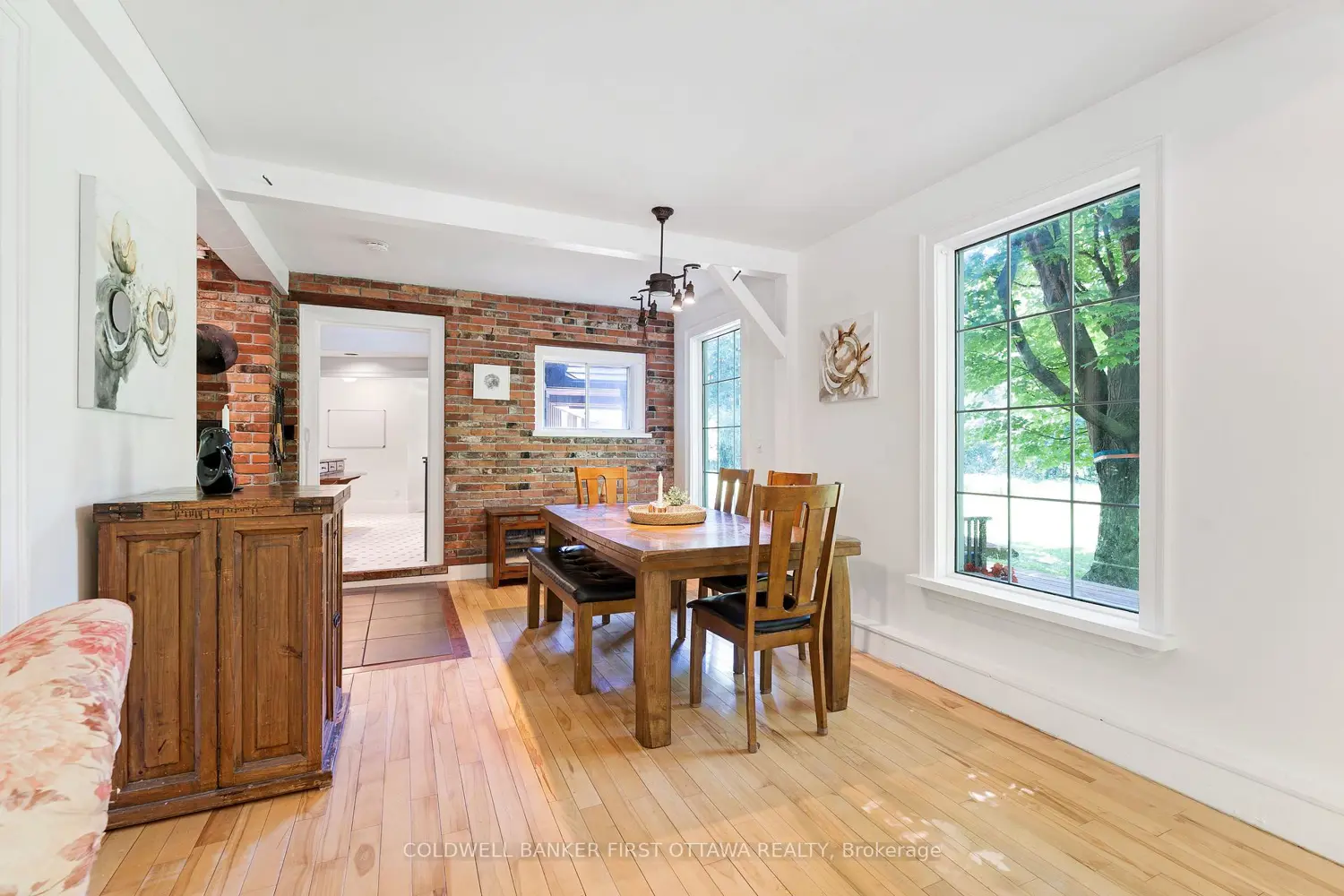 1358 Rideau Ferry Road photo 3