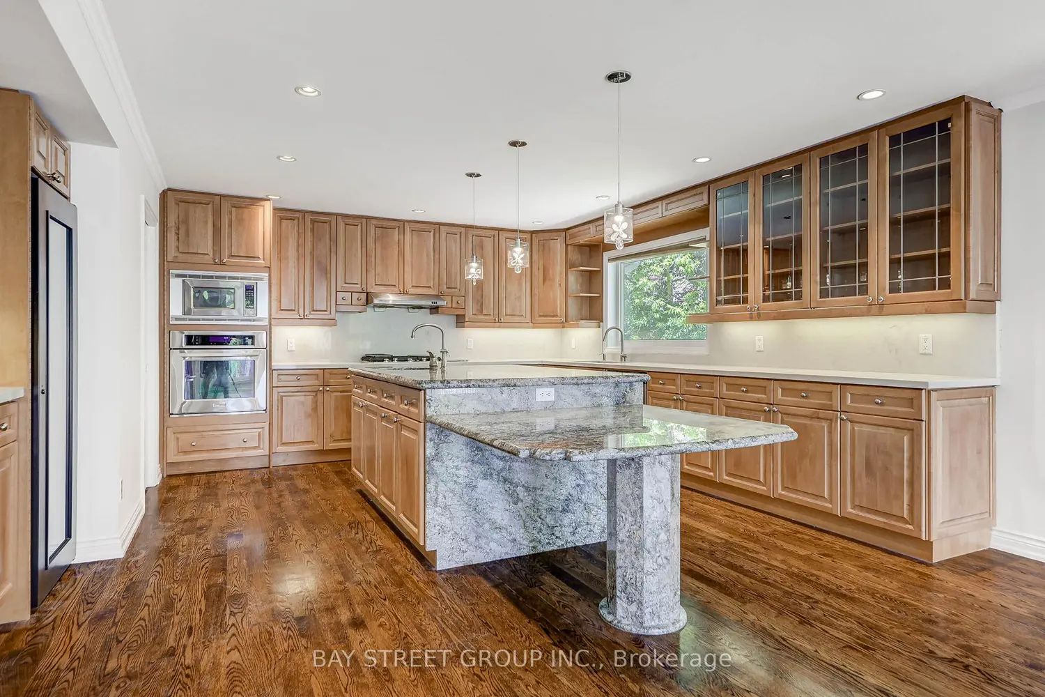99 Grantbrook Street photo 5