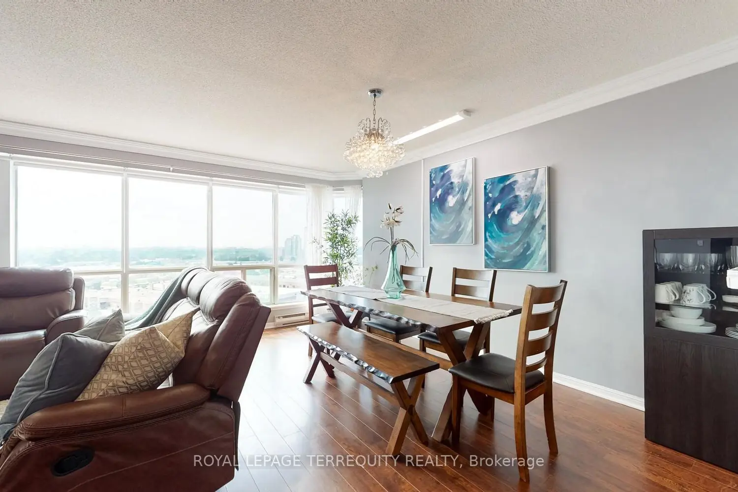 18 Lee Centre Drive 1506 photo 5