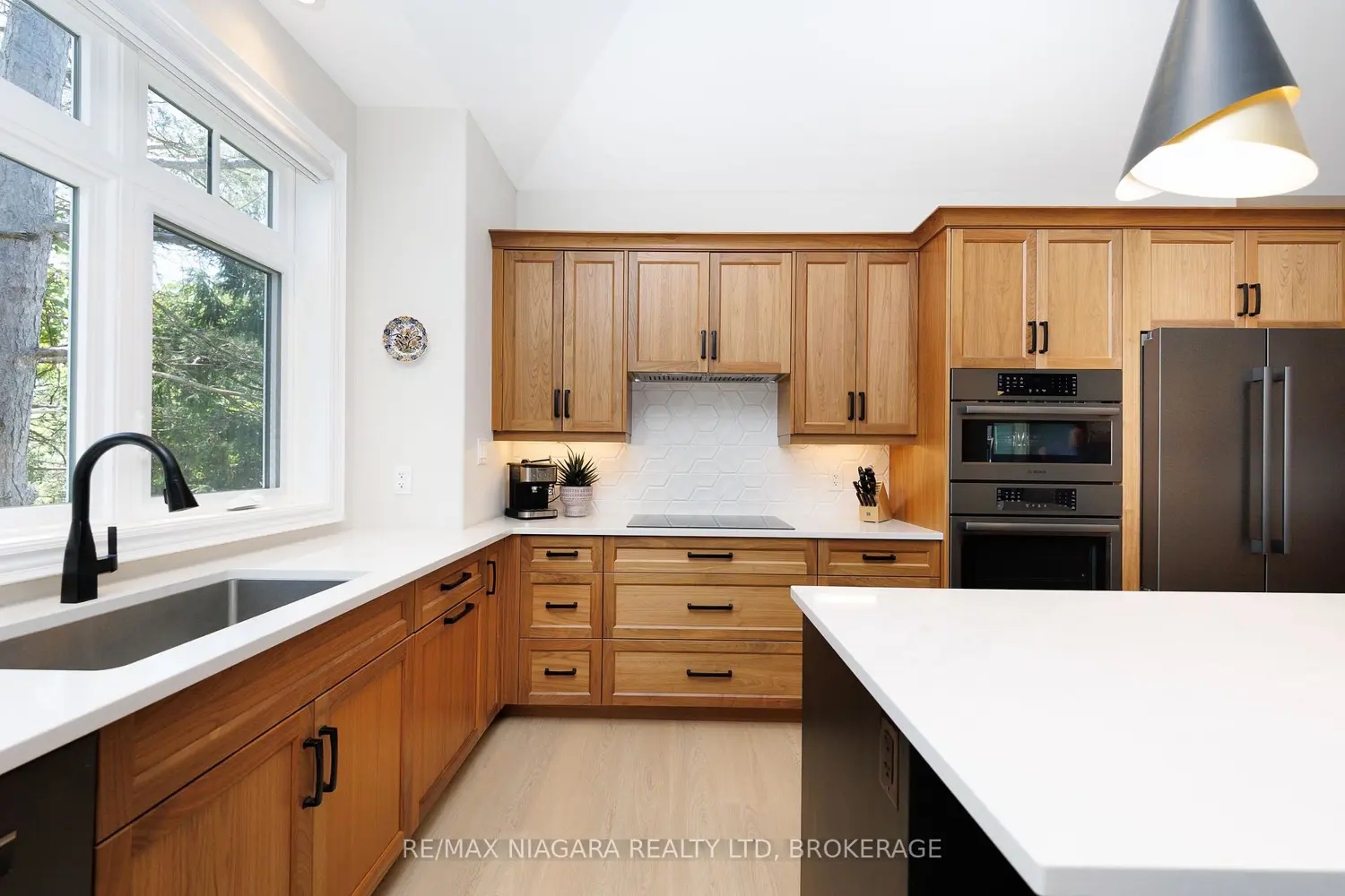 26 Sassafras Row photo 4