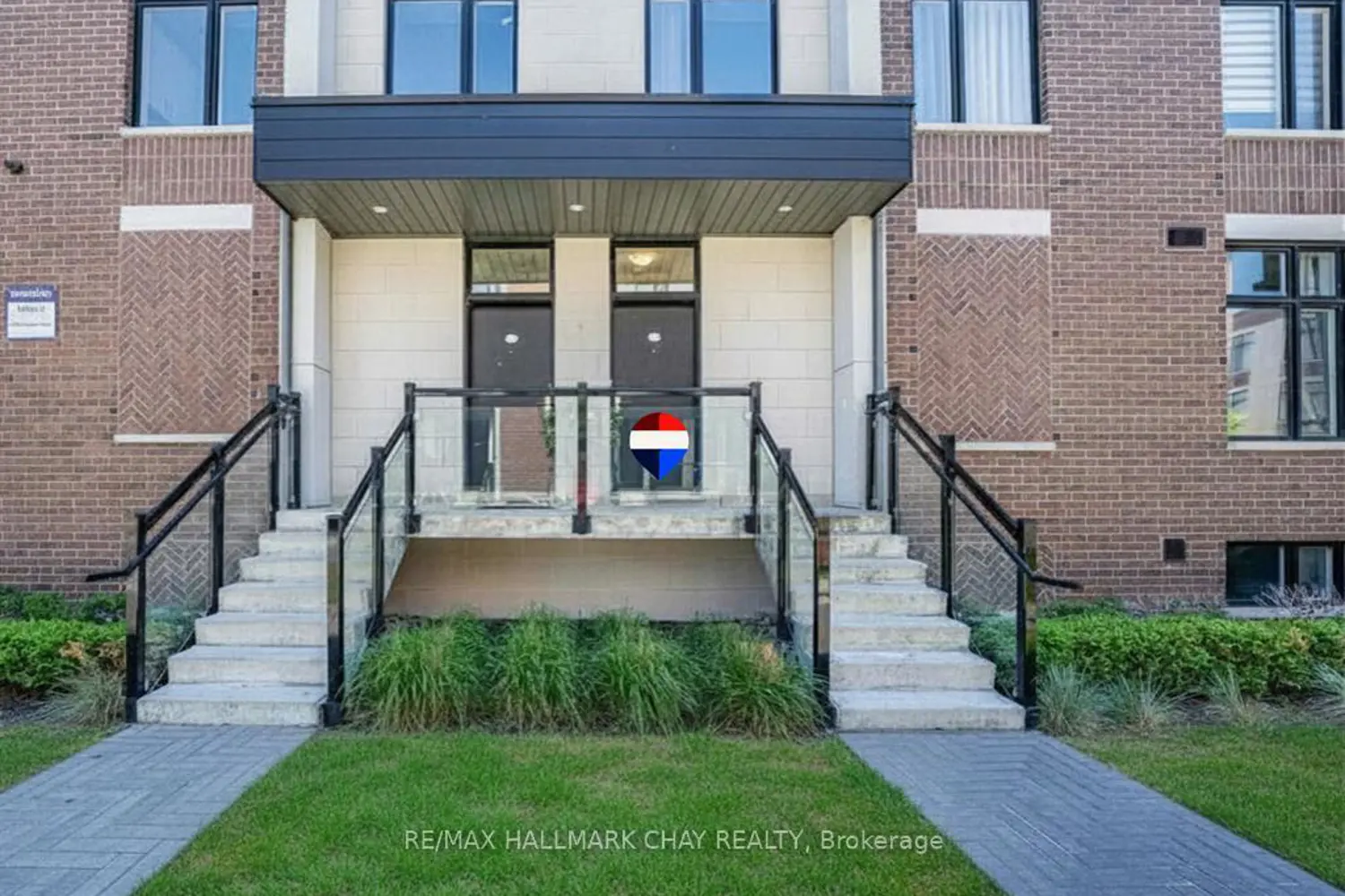 9570 Islington Avenue 227 photo 3