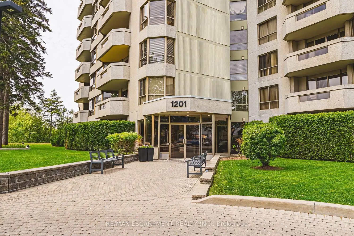1201 North Shore Boulevard 101