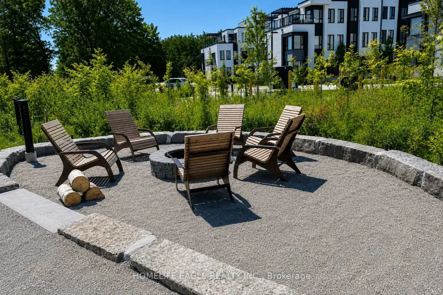 2 Mariner's Pier Way photo 4