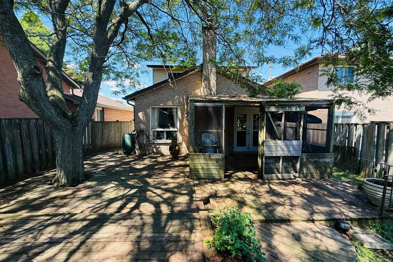 3 Twinoaks Crescent photo 5