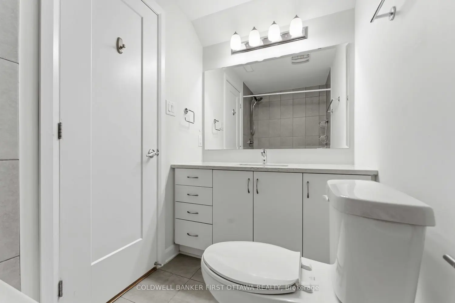 415A Eldorado Private 16 photo 5