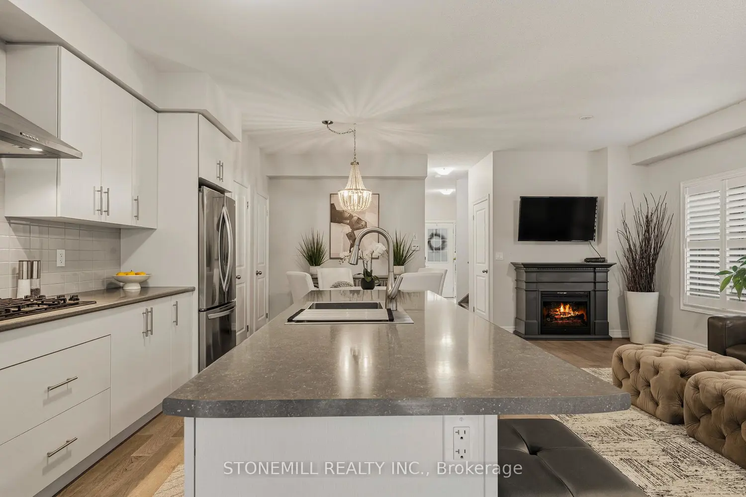 78 Starling Drive photo 5