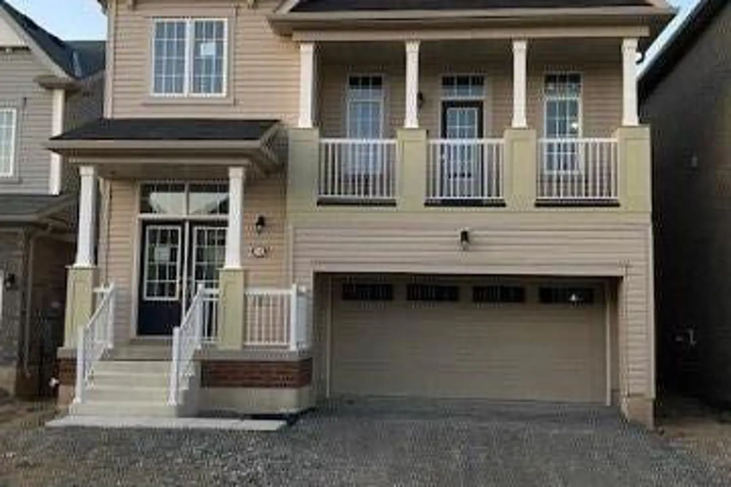 10 Esther Crescent