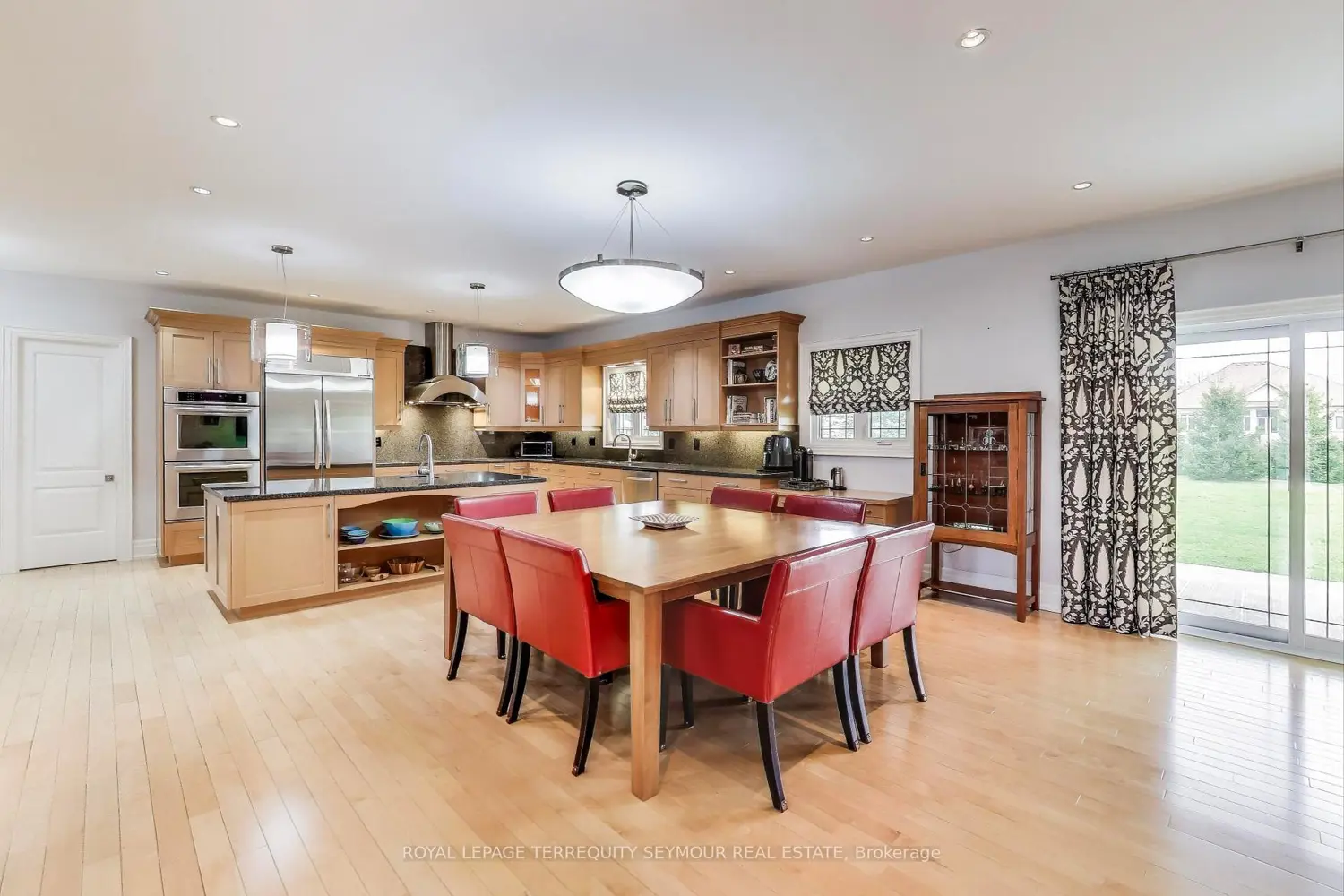 67 Grayfield Drive photo 4