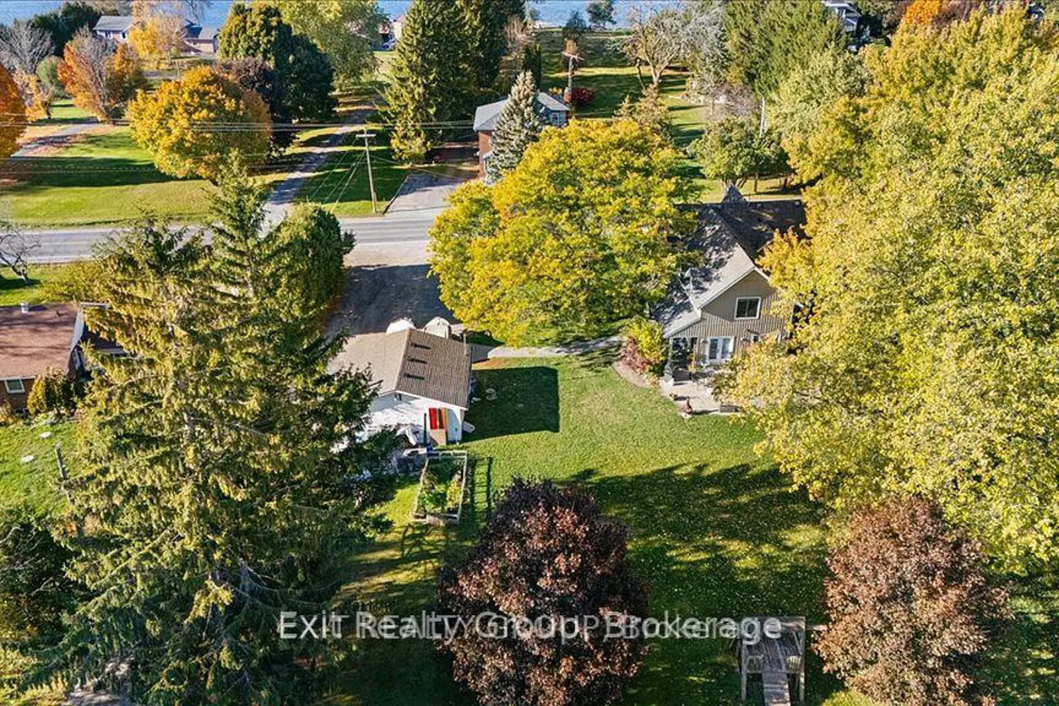 2421 County Rd 3 photo 3