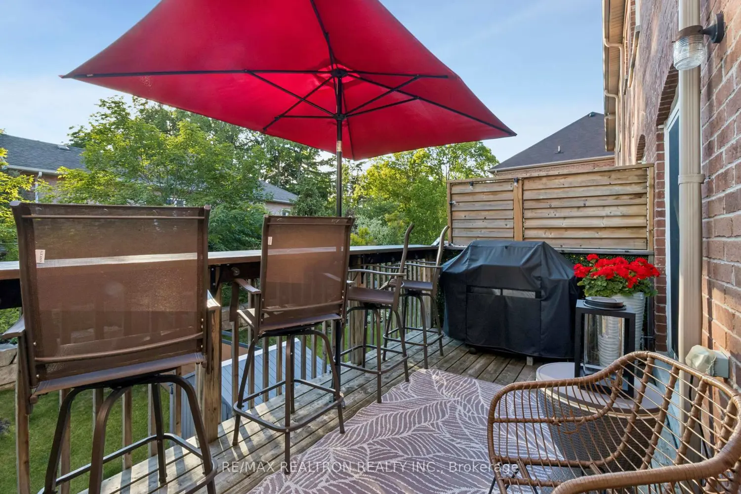 216 Appleton Court