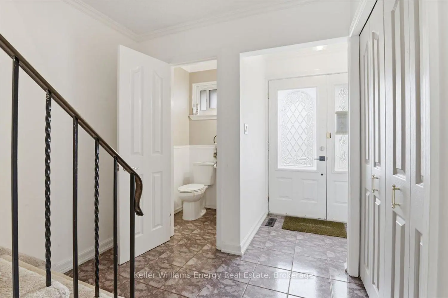 406 Vega Street photo 3