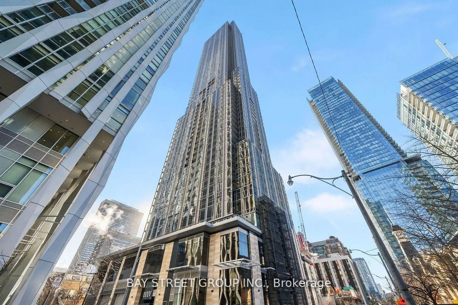 11 Yorkville Avenue 6006