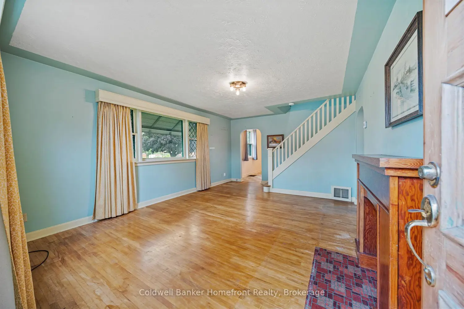 399 Marlborough Street photo 2