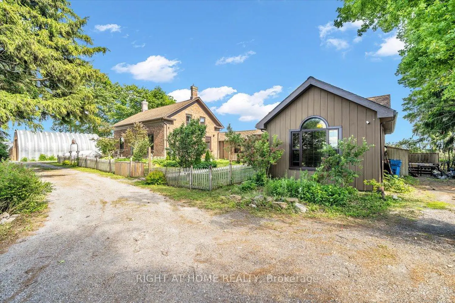 1320 King Street photo 5