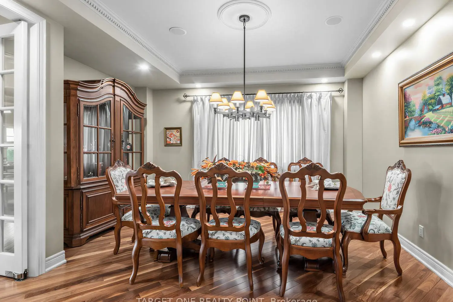 20 Ormsby Court photo 4