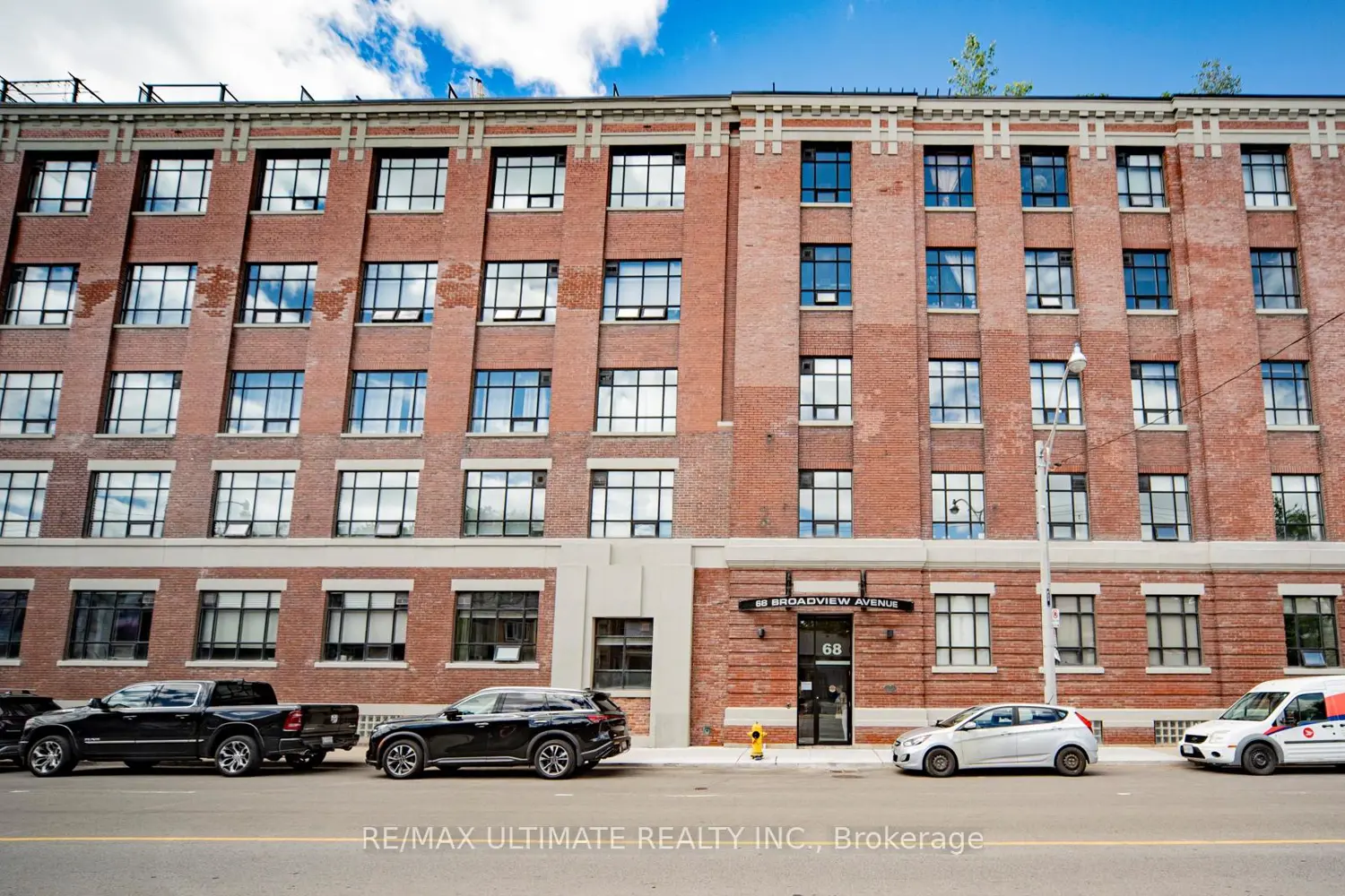 68 Broadview Avenue 523 photo 4