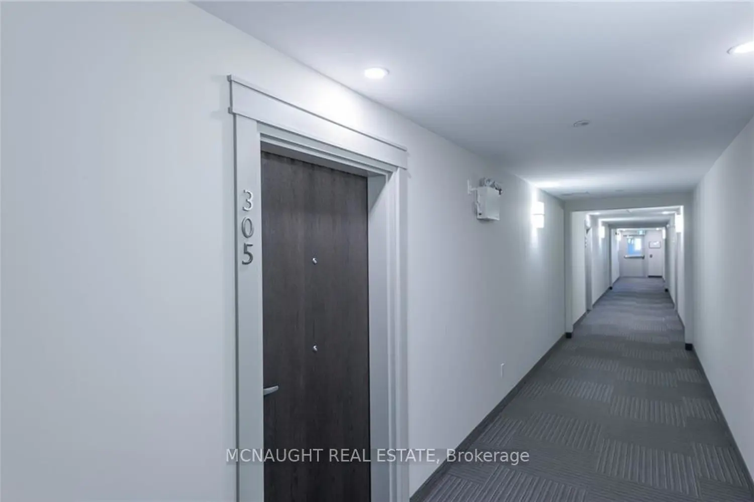 340 Florence Drive 305 photo 2