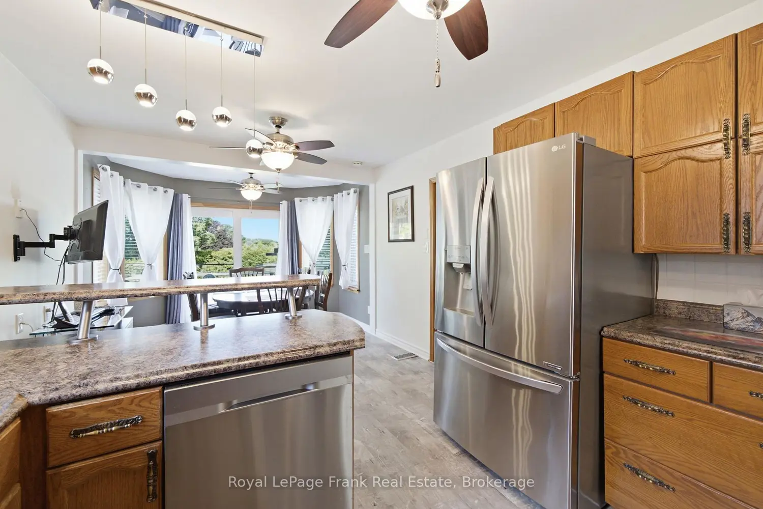 126 Angeline Street photo 5