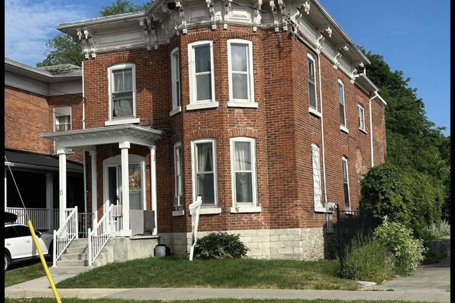 11A Bridge Street West