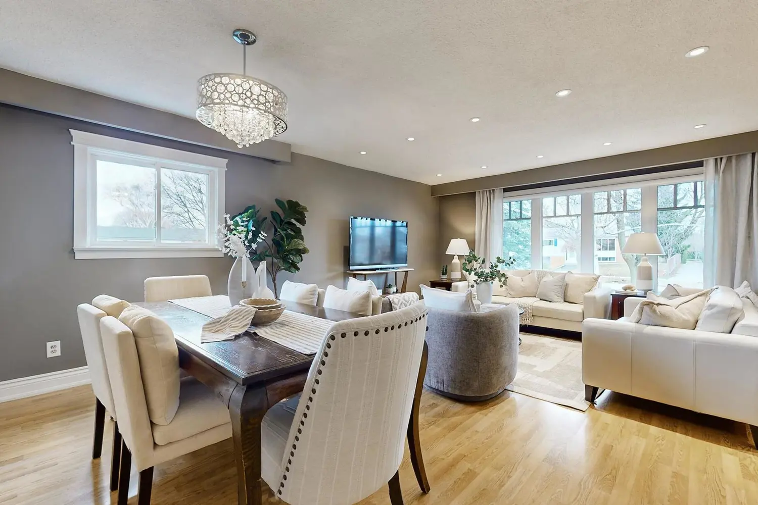 30 Sir Caradoc Place photo 5