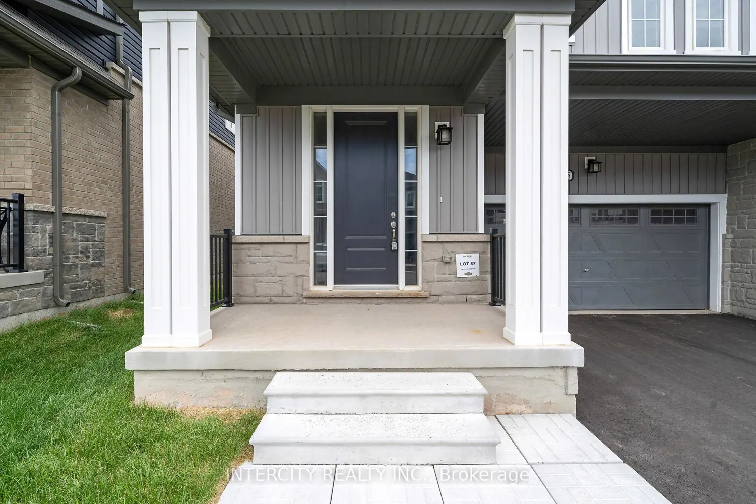 75 Mcgill Avenue photo 2