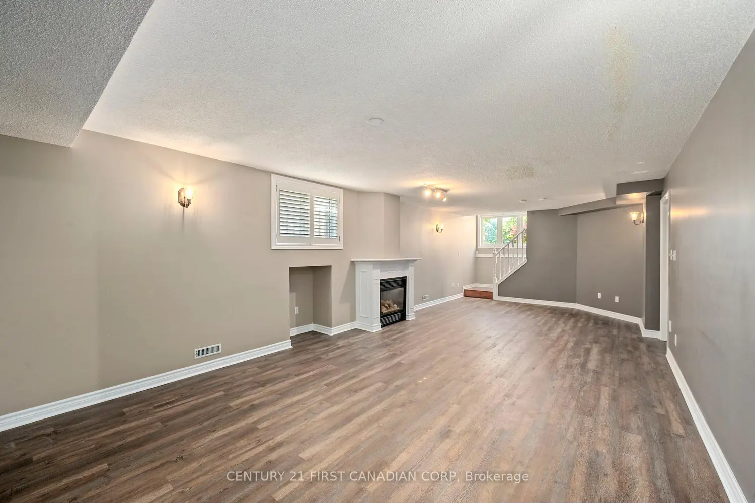 1638 Marconi Boulevard photo 4