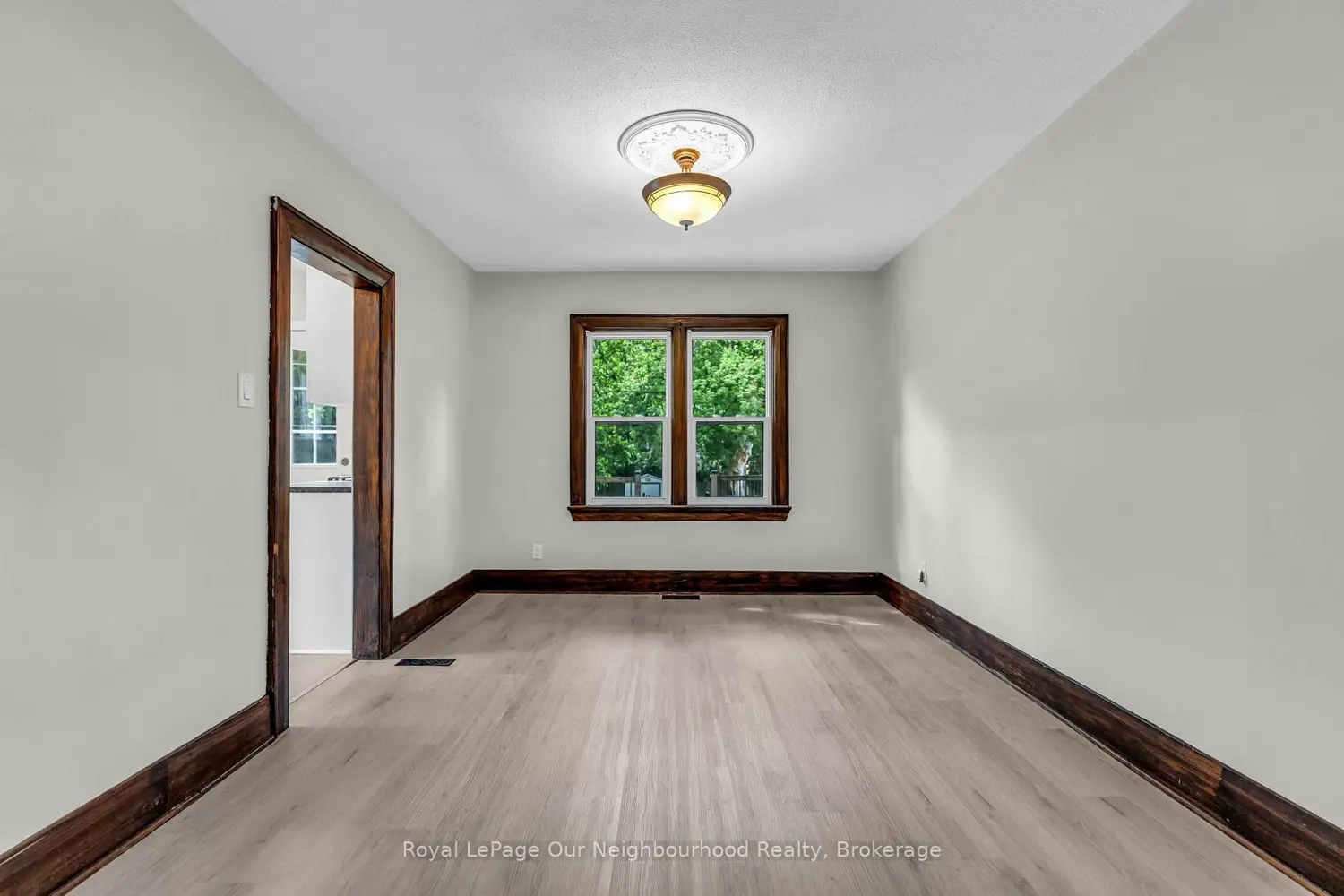 1301 King Street photo 3