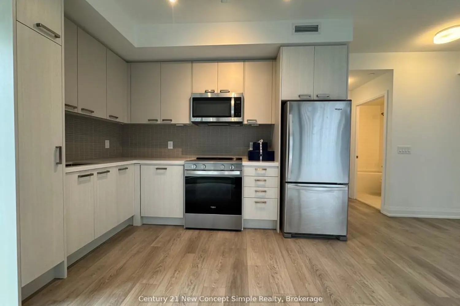 20 Soudan Avenue 1108 photo 3